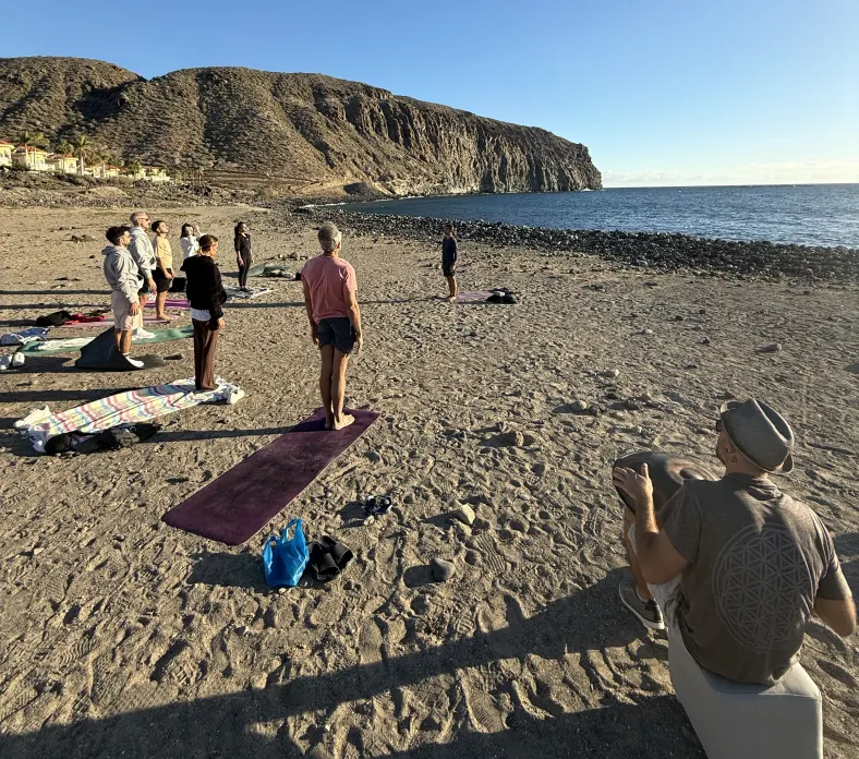 Yoga en la playa 2